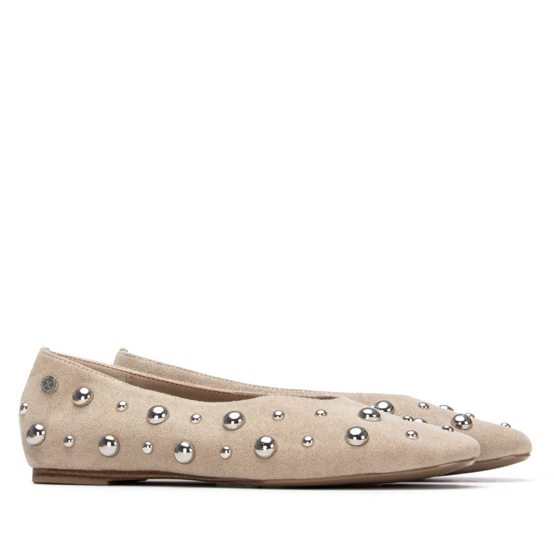 XTI Silver Studded Cream Slip On Pumps - Image 2