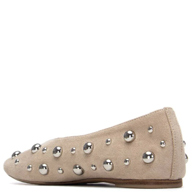 XTI Silver Studded Cream Slip On Pumps - Image 4