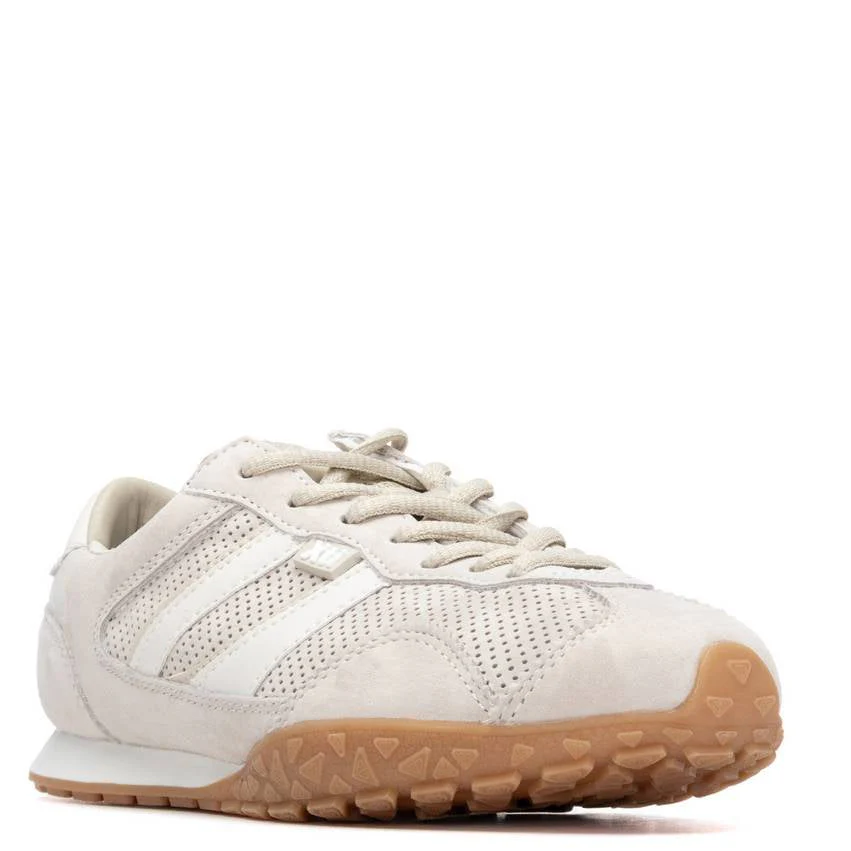 XTI Beige Suede Sneakers - Image 3