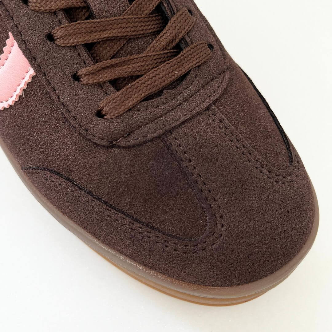 XTI Brown & Pink Suede Gum Sole Sneakers - Image 4