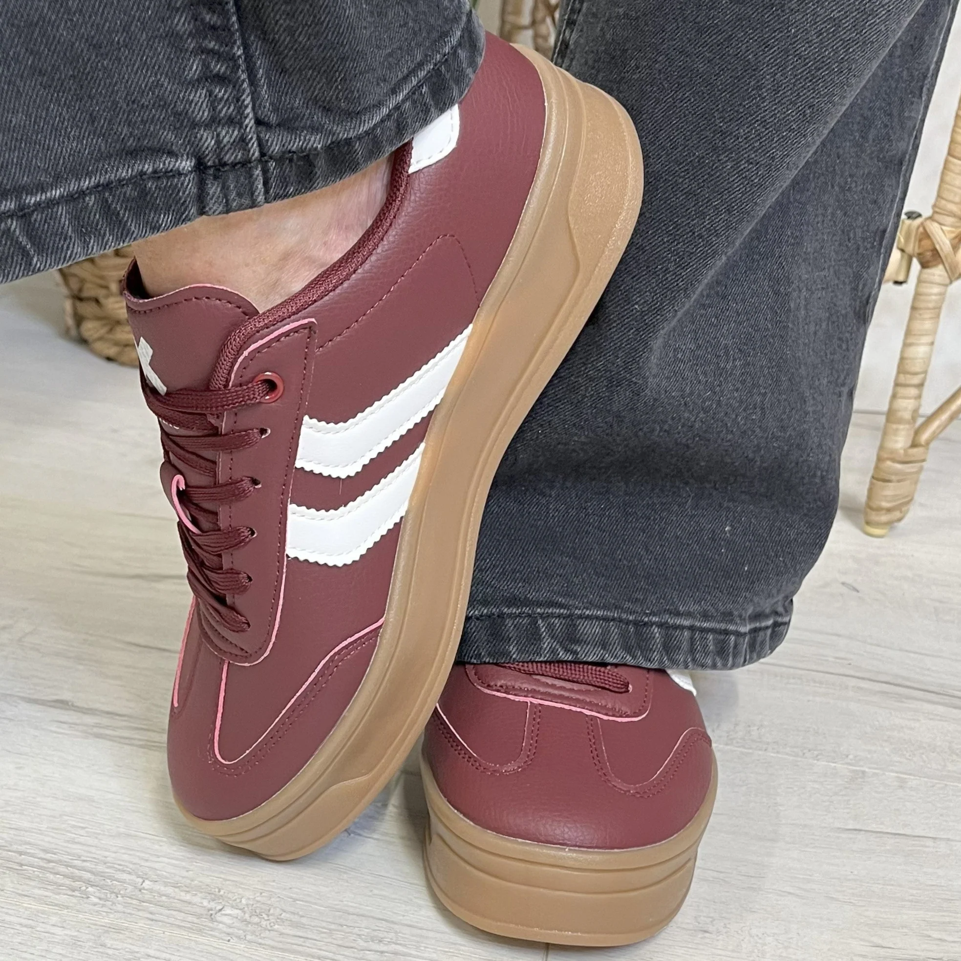 XTI Burgundy & White Leather Elevated Sole Sneakers - Image 4