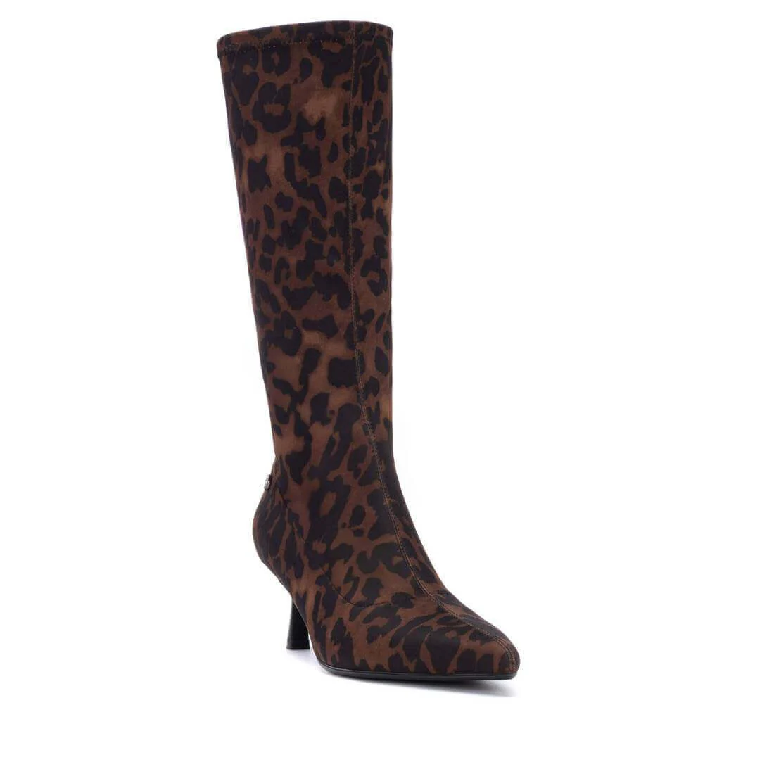 XTI Leopard Pattern Long Length Pointed Toe Boots - Image 3